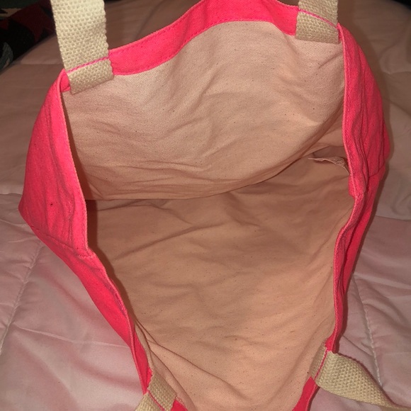 Tote - Picture 3 of 3